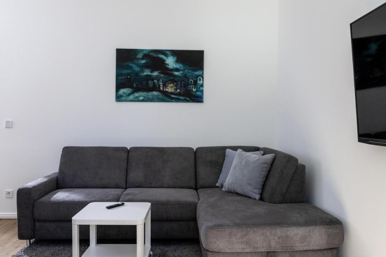 Lighthouse Apartment *
